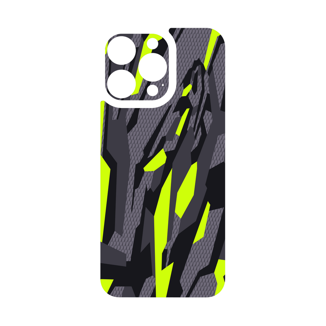 iPhone 15 PRO Qcaze - SIGNATURE Abstract Green CAMO (Case + Skin Kit)