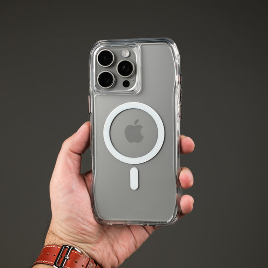 iPhone 16 Pro MAX and iPhone 16 PRO Qcaze MIRAGE - the ultimate clear phone case hand