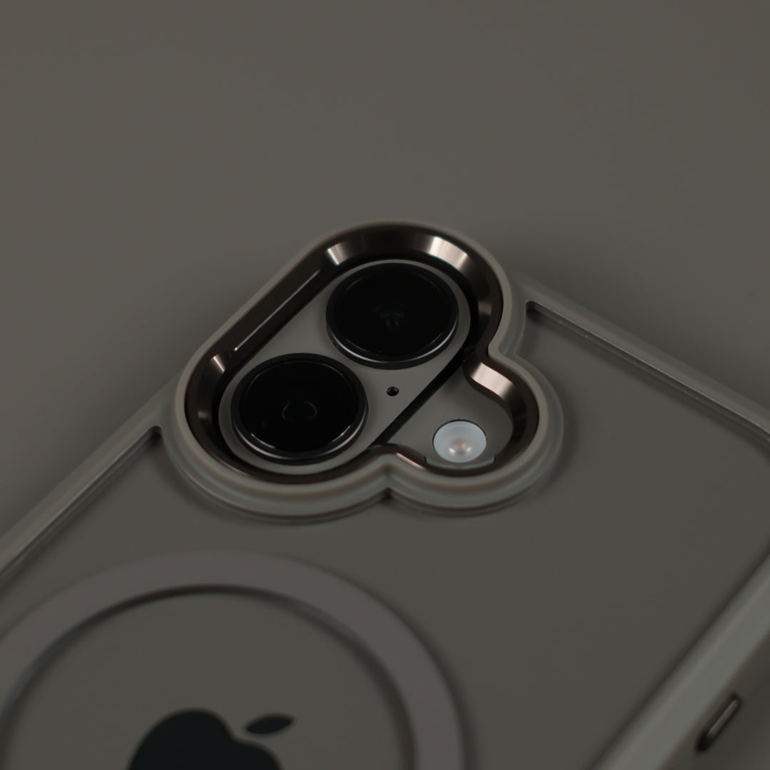 iPhone 17 Qcaze DUO MystiQ Grey Skin and Case Set Camera Close Up