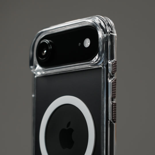 iPhone Air Qcaze MIRAGE - the ultimate clear phone case side close up camera