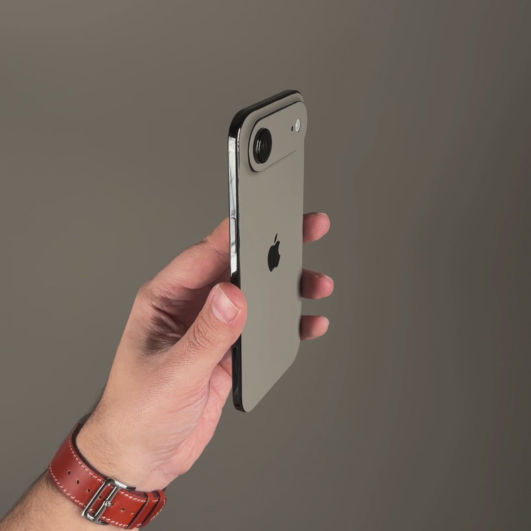 iPhone Air QCAZE DUO - MystiQ Grey matching Skin + Case